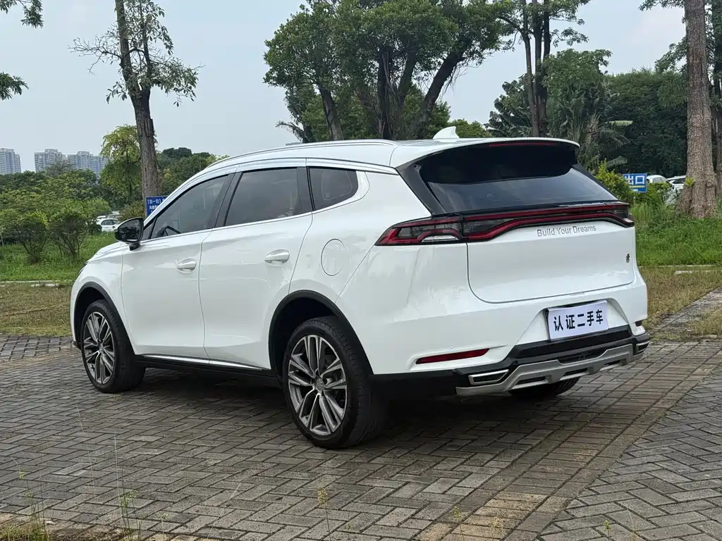 BYD Tang — фото 15