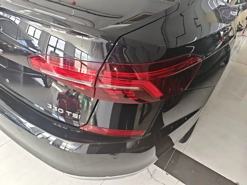 Volkswagen Passat — фото 7