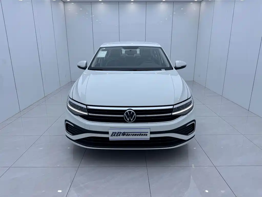 Volkswagen Bora — фото 2