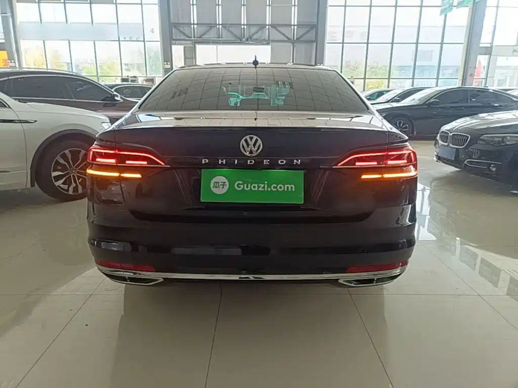 Volkswagen Phideon — фото 5