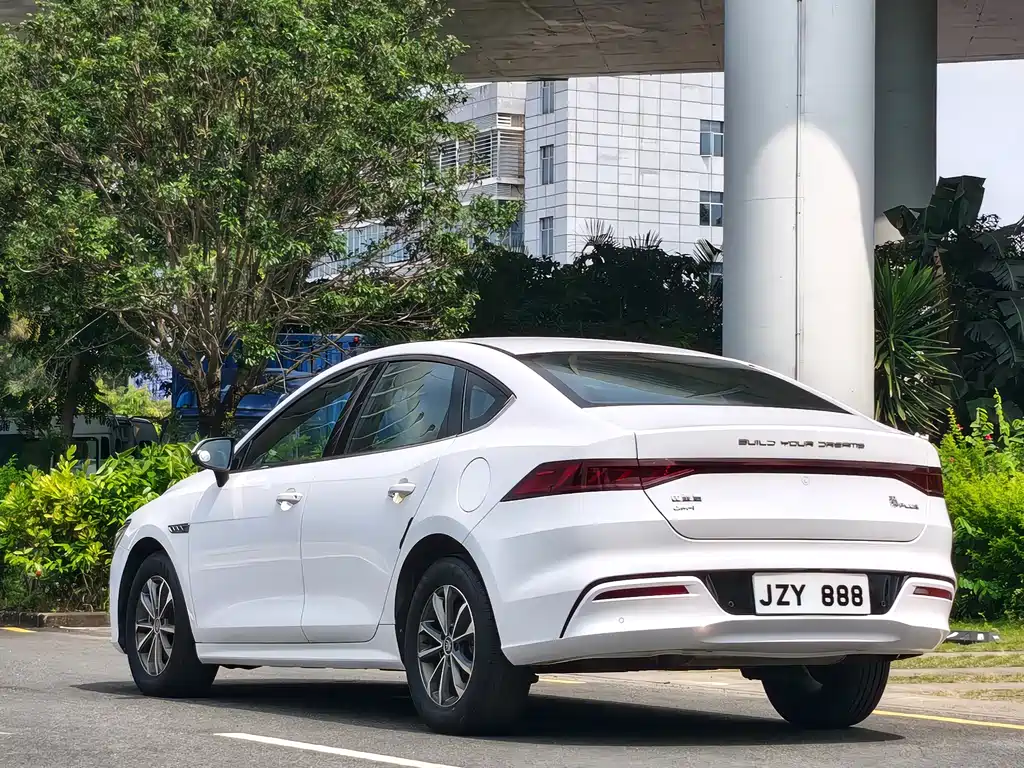 BYD Qin PLUS — фото 5
