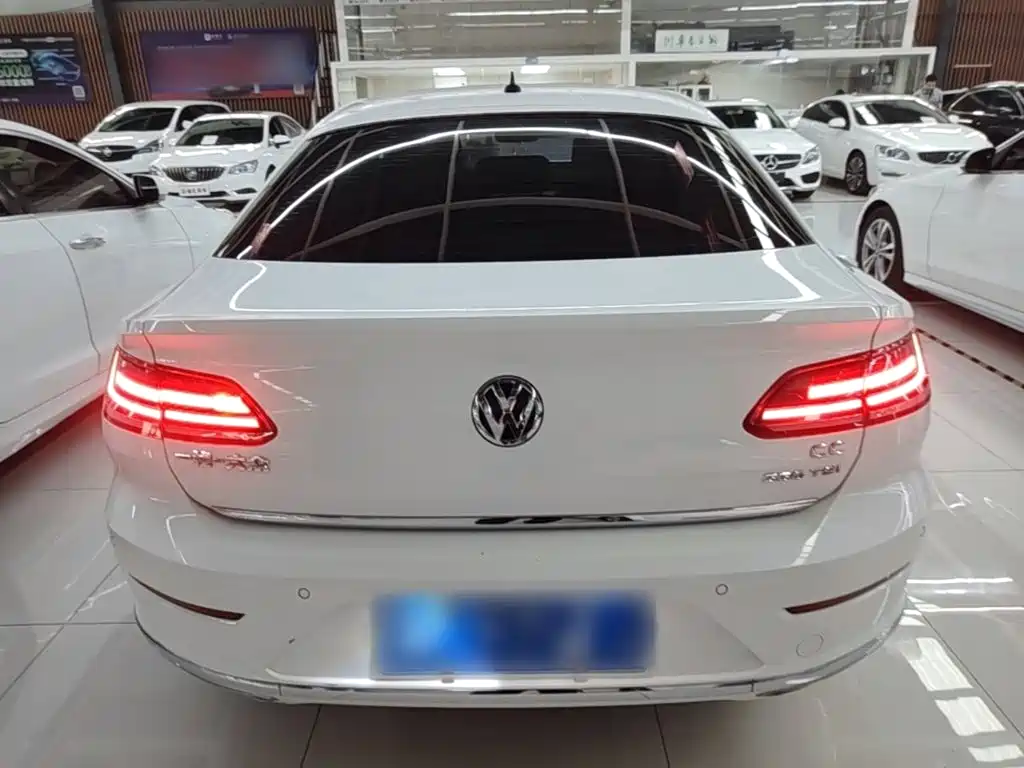 Volkswagen CC — фото 5