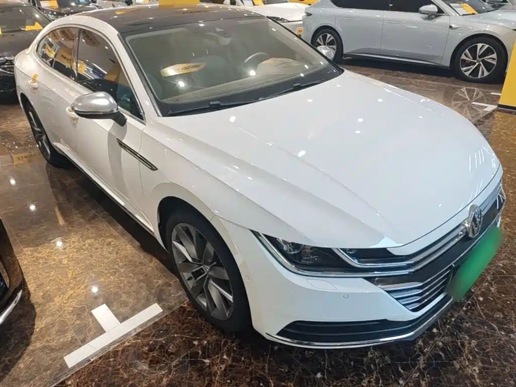 Volkswagen CC — фото 3
