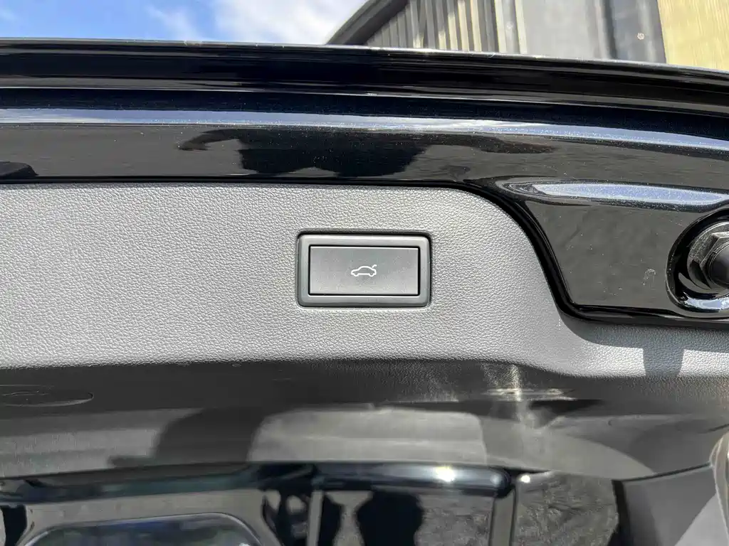 Volkswagen Passat — фото 7