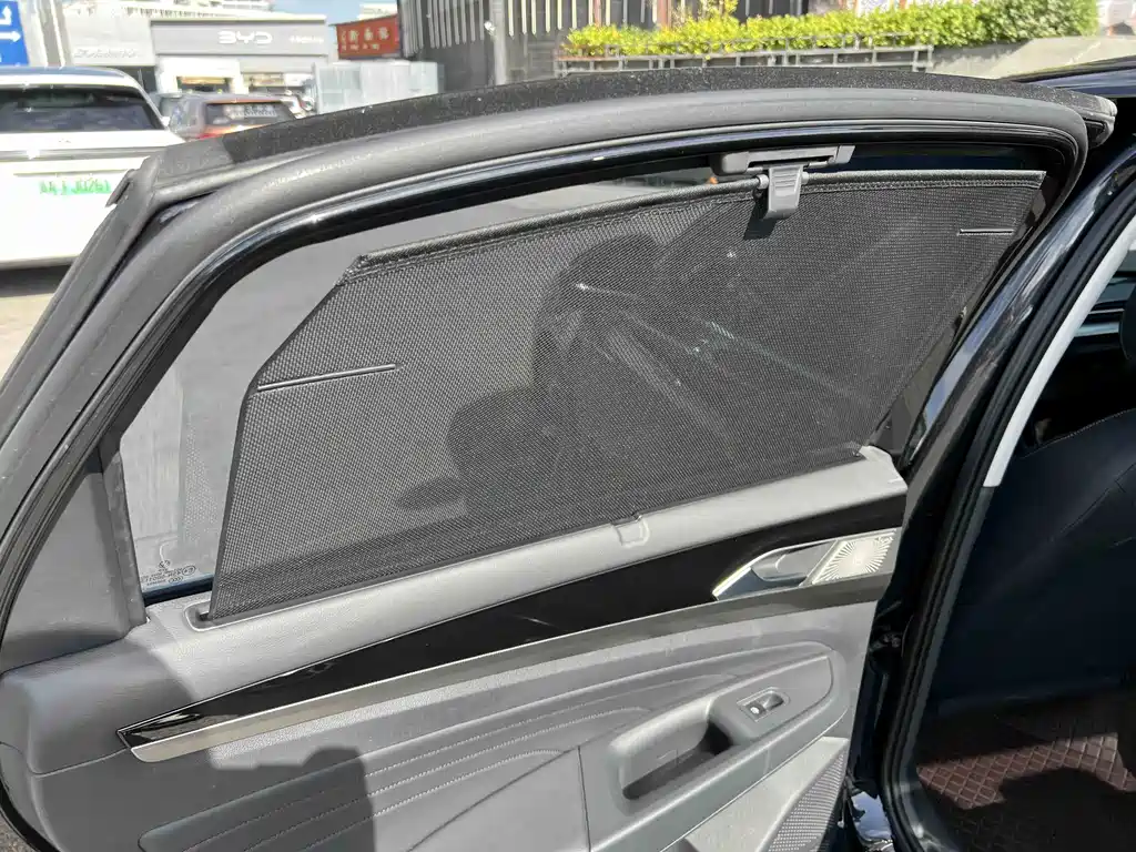 Volkswagen Passat — фото 10