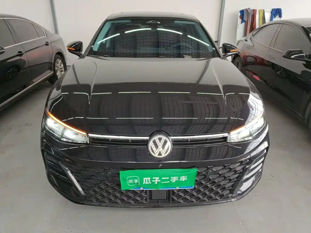 Volkswagen Passat — фото 2