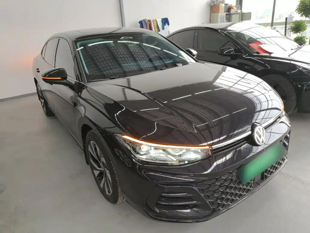 Volkswagen Passat — фото 3