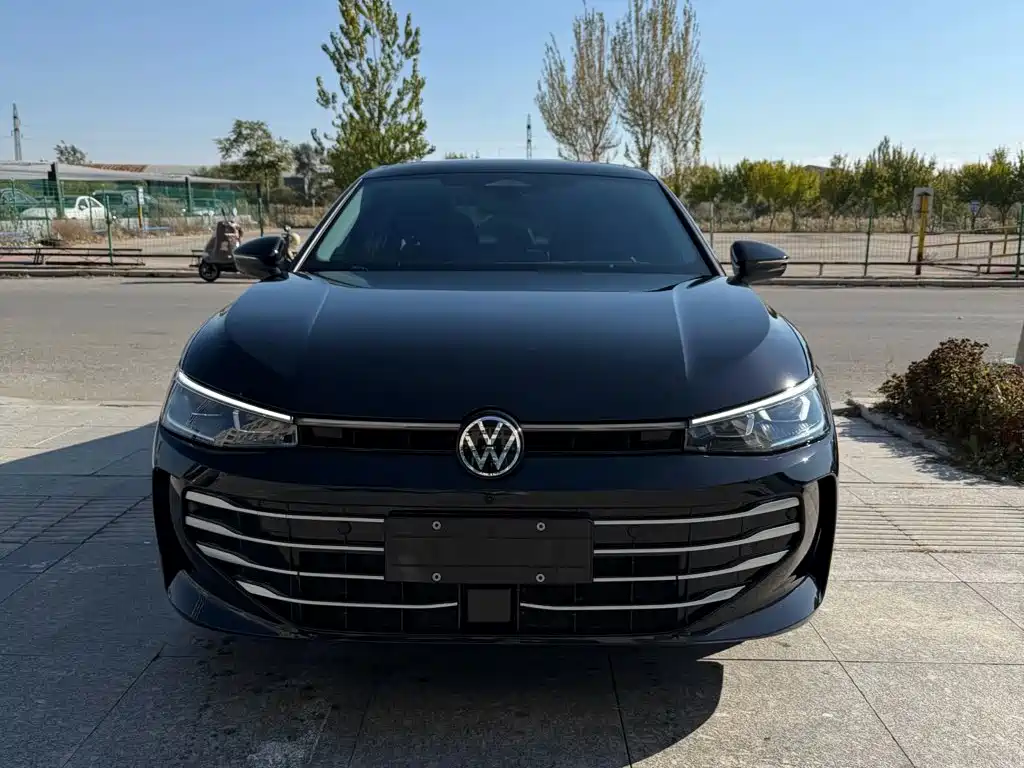 Volkswagen Passat — фото 2