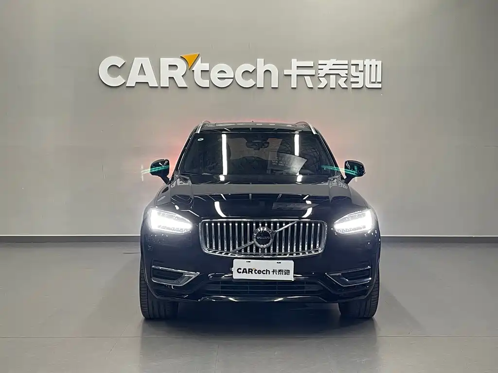 Volvo XC90 — фото 2