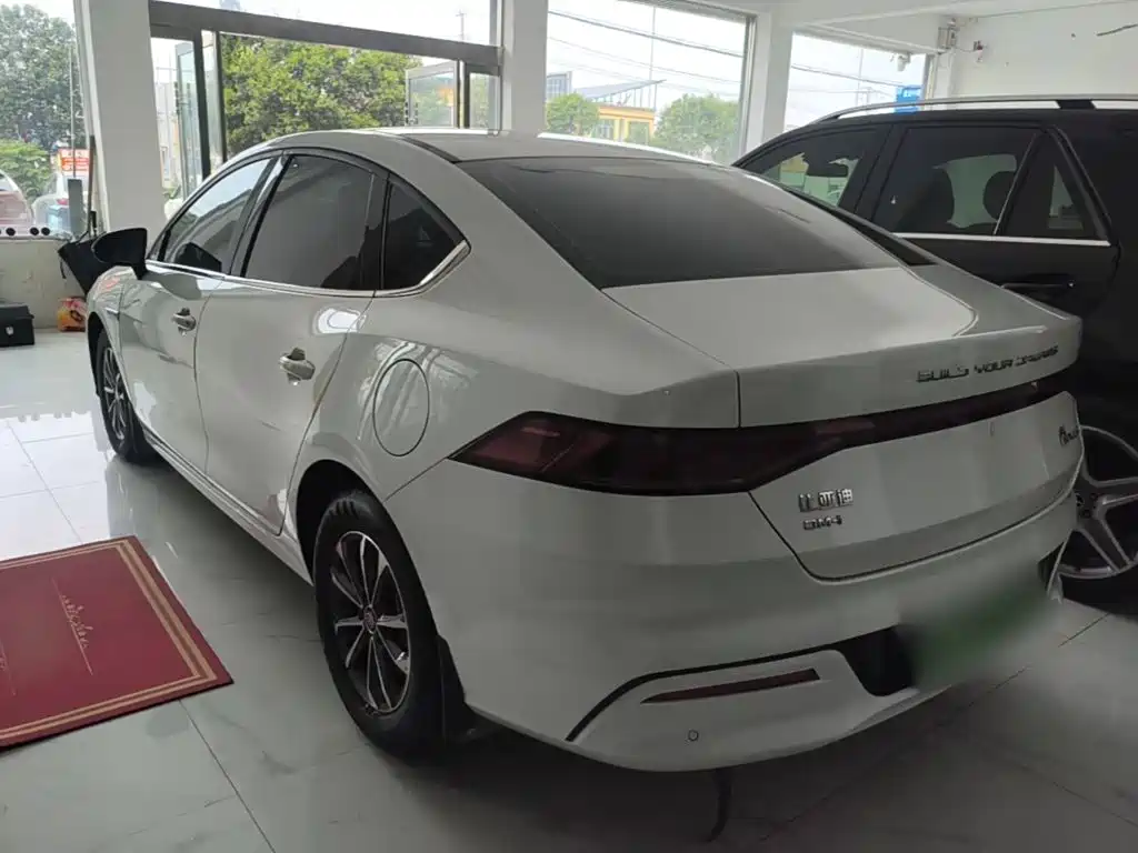 BYD Qin PLUS — фото 5