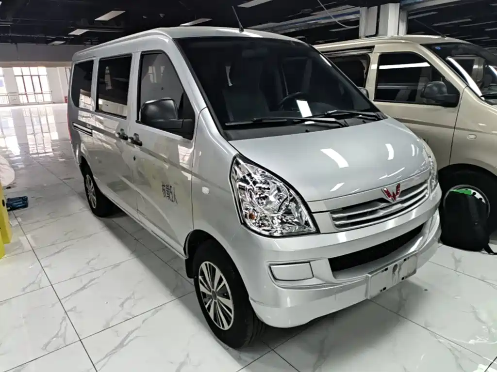 Wuling Rongguang S — фото 3