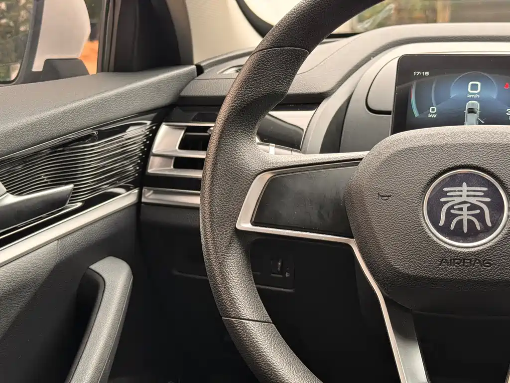 BYD Qin PLUS — фото 13