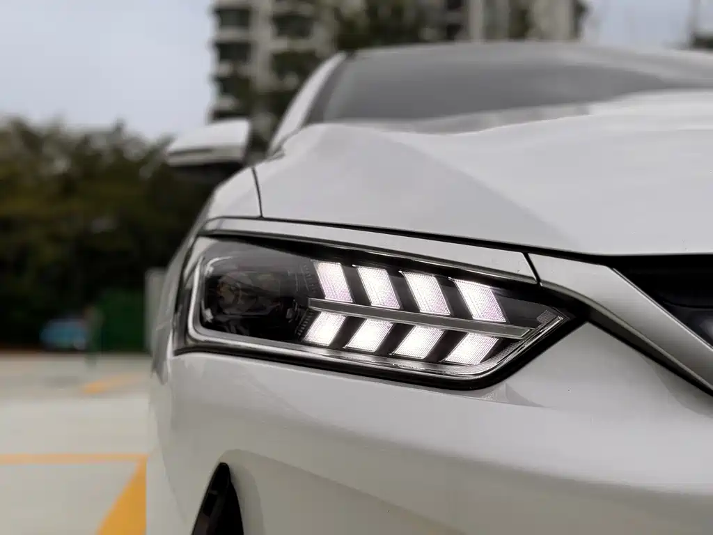 BYD Qin PLUS — фото 17