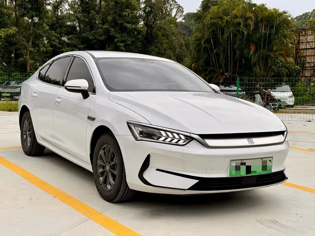 BYD Qin PLUS — фото 3
