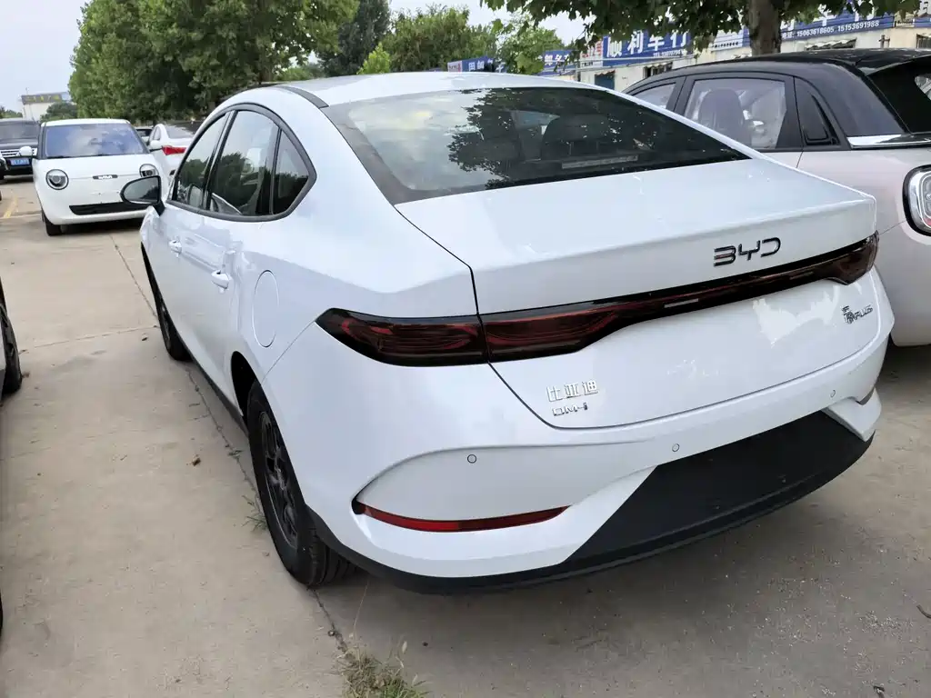BYD Qin PLUS — фото 5