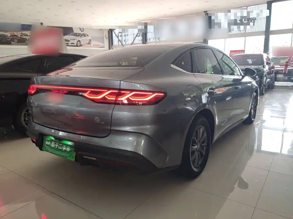 BYD Qin L — фото 7