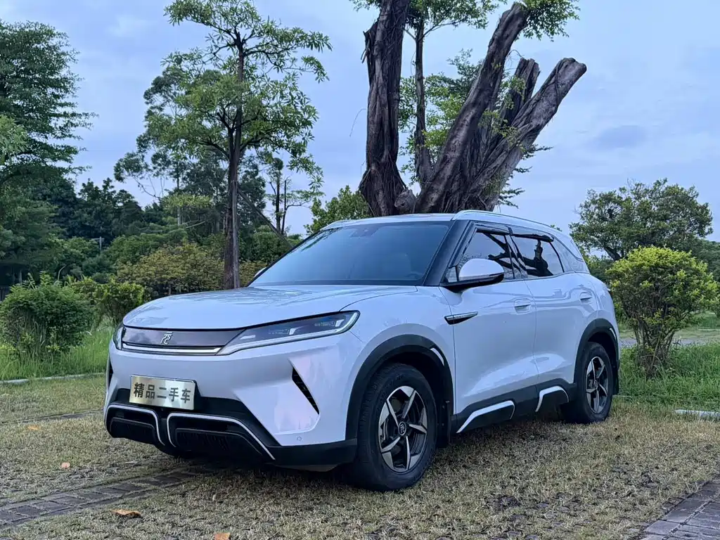 BYD Yuan UP
