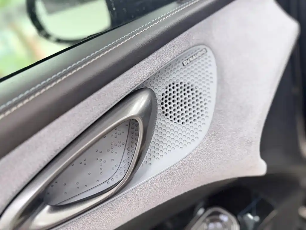 BYD Seal — фото 8