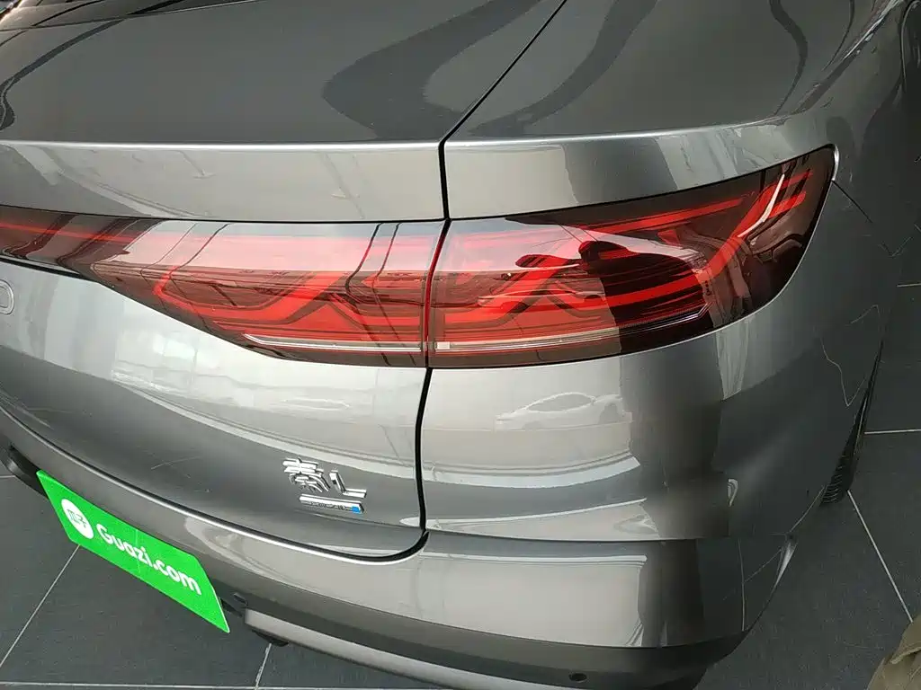 BYD Qin L — фото 24