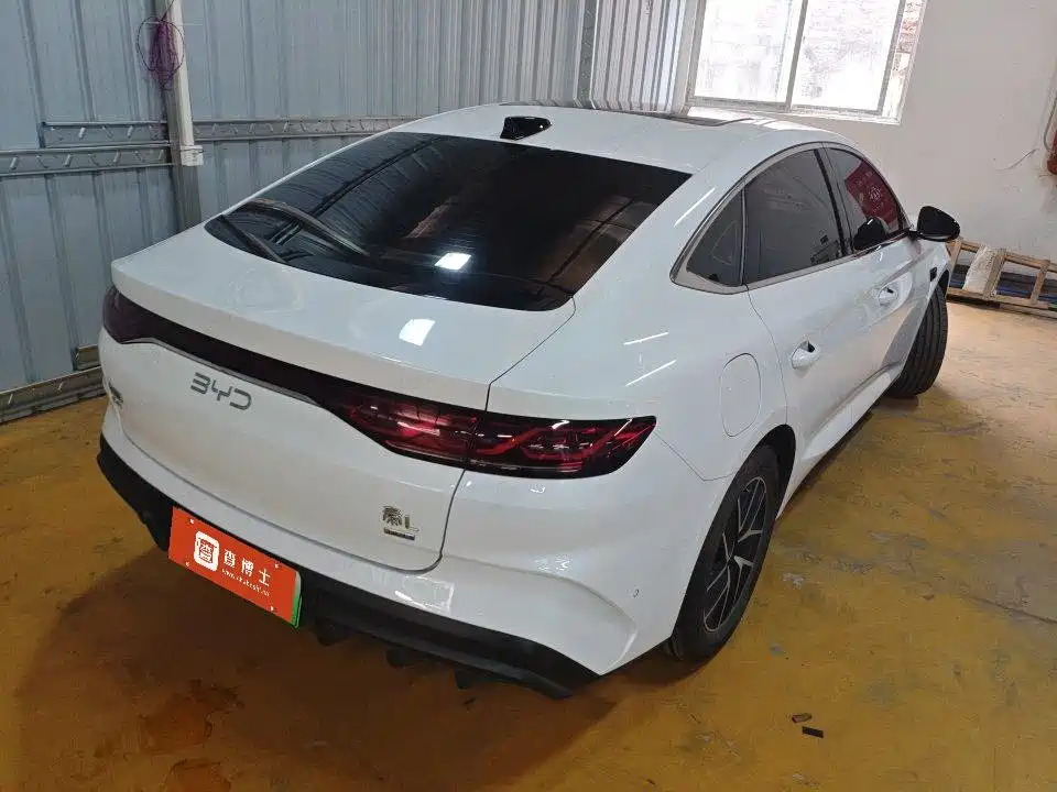 BYD Qin L — фото 4