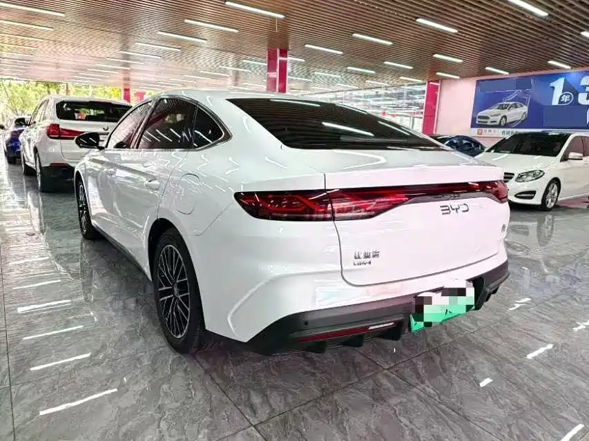 BYD Qin L — фото 4