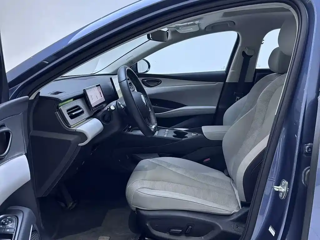 BYD Seal 06 DM-i Touring — фото 4