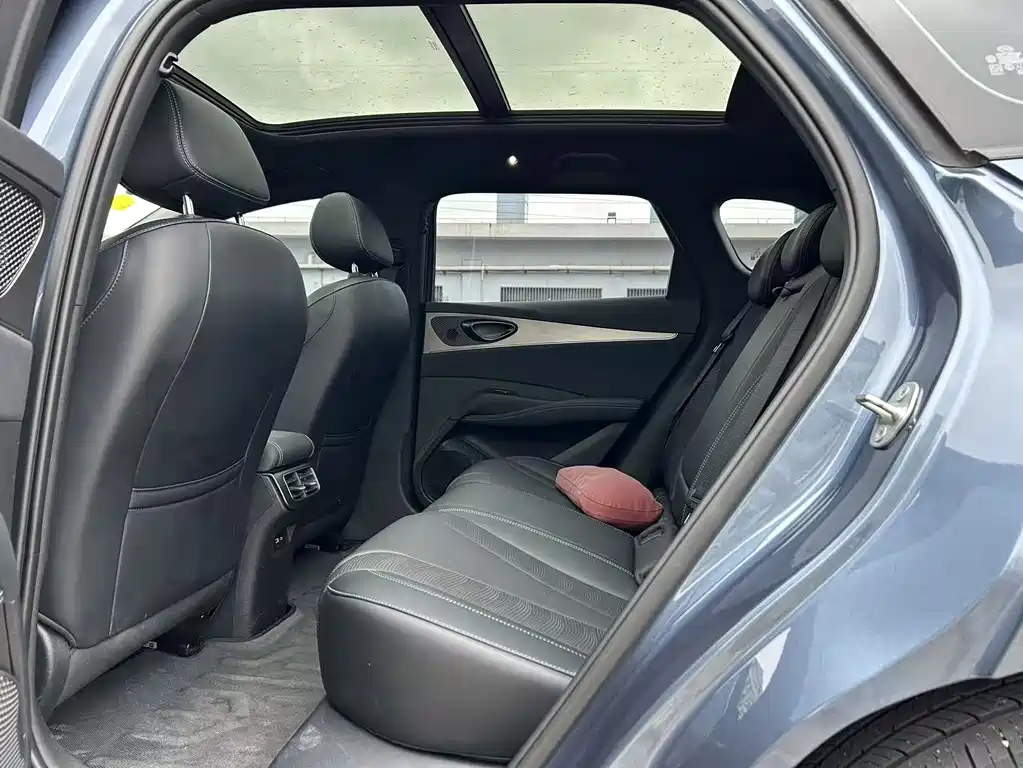 BYD Seal 06 DM-i Touring — фото 6
