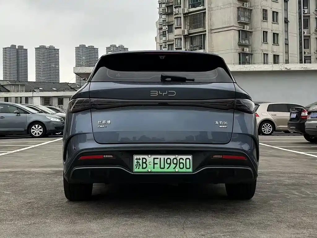 BYD Seal 06 DM-i Touring — фото 9