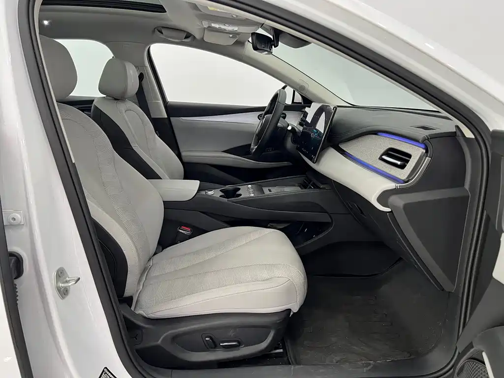 BYD Seal 06 DM-i Touring — фото 11