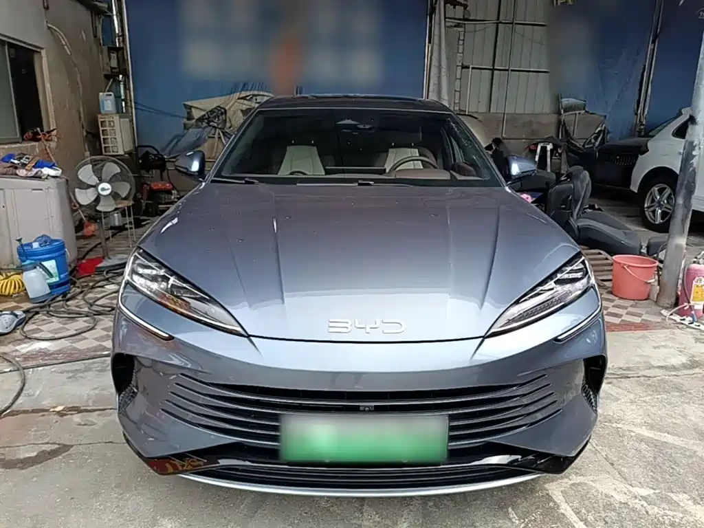 BYD Seal 07 DM-i — фото 3