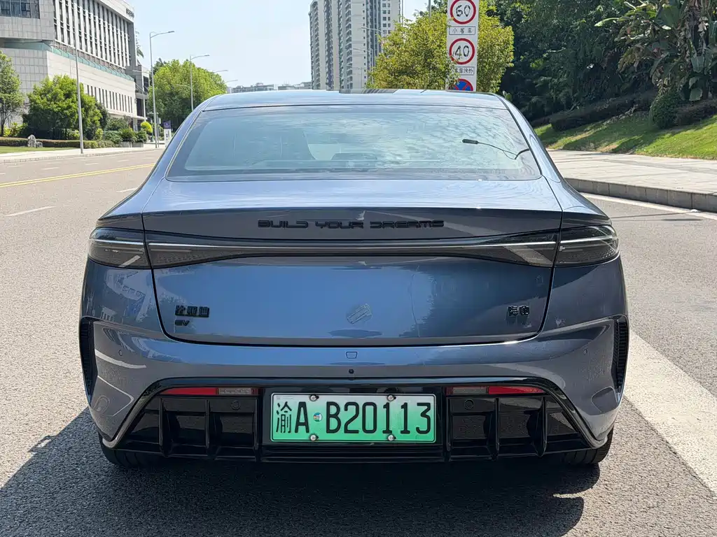 BYD Seal — фото 5
