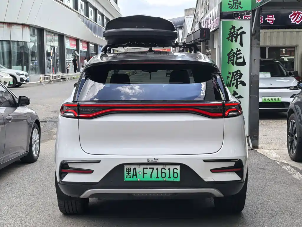 BYD Tang New Energy — фото 3