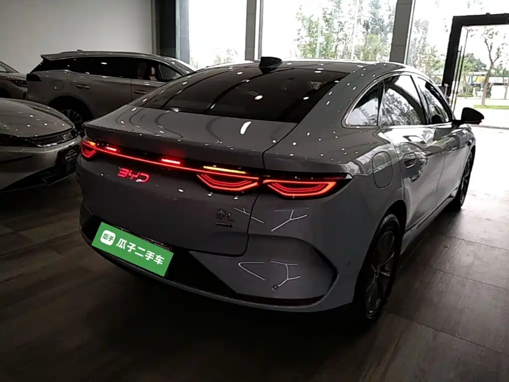 BYD Qin L — фото 7