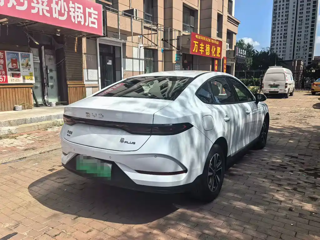 BYD Qin PLUS — фото 7