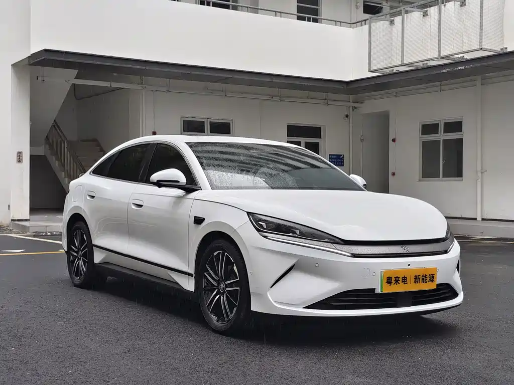 BYD Qin L — фото 3