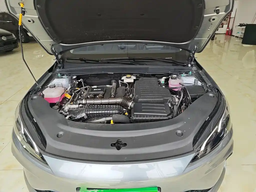 BYD Seal 05 DM-i — фото 20