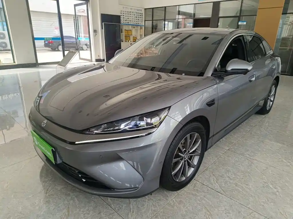 BYD Qin L — фото 2