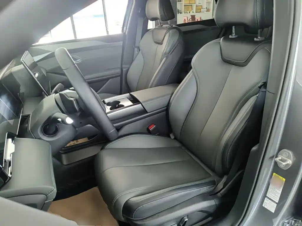 BYD Qin L — фото 15