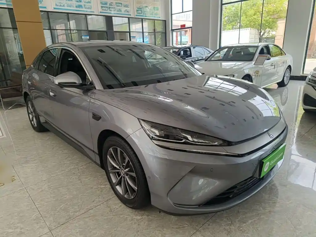 BYD Qin L — фото 4
