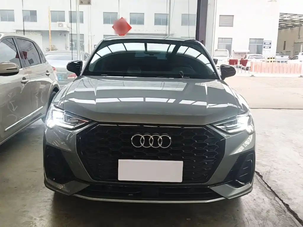Audi Q3 Sportback — фото 2