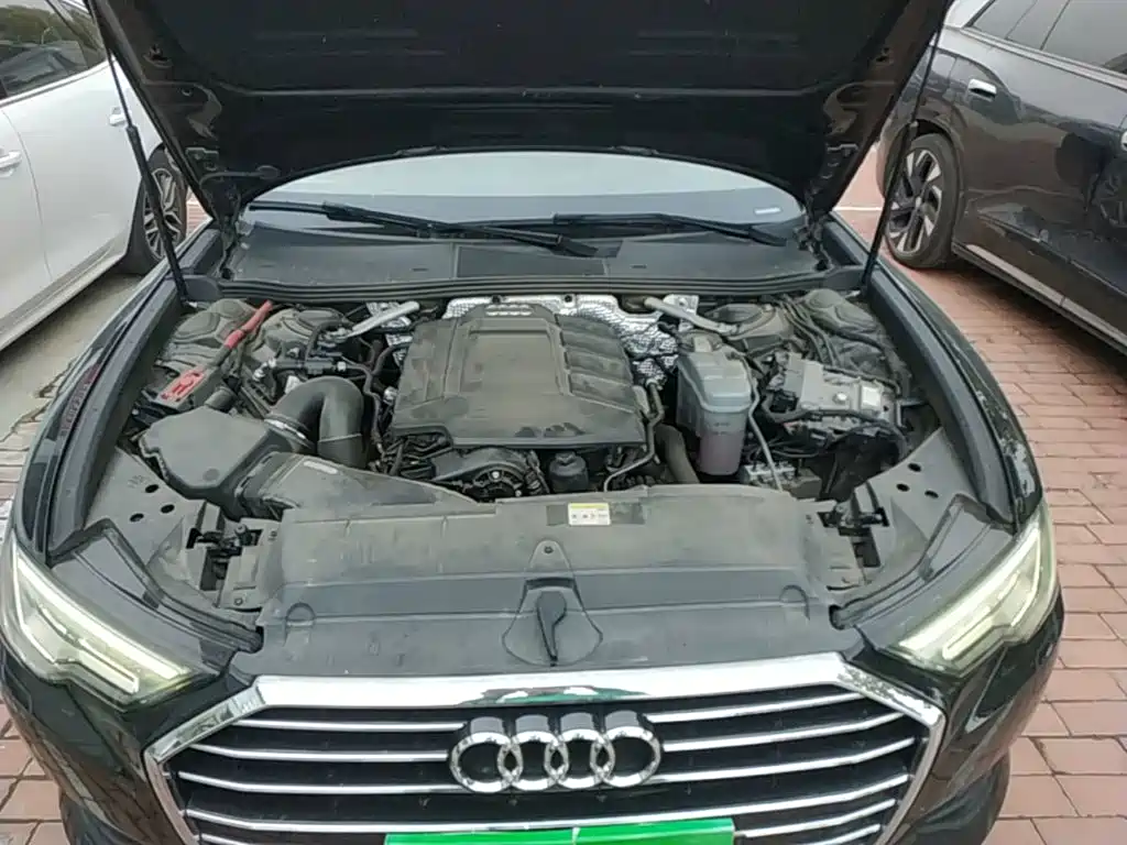 Audi A6L — фото 19