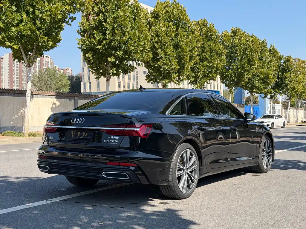Audi A6L — фото 4