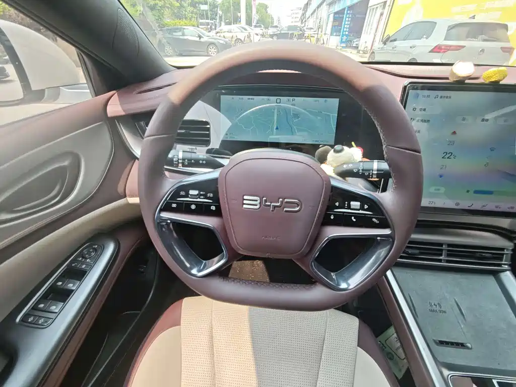 BYD Seal 07 DM-i — фото 18
