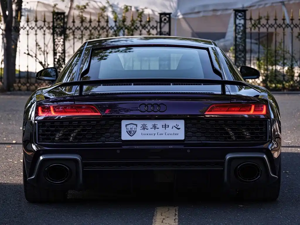 Audi R8 — фото 11