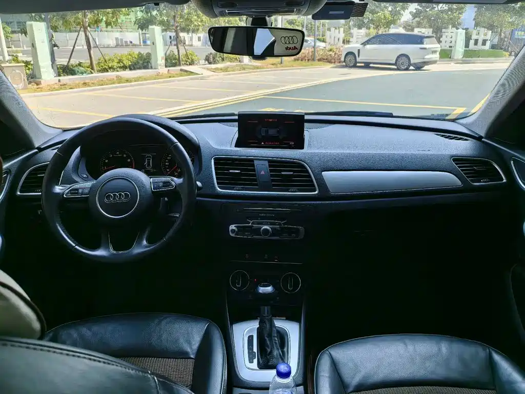 Audi Q3 — фото 5