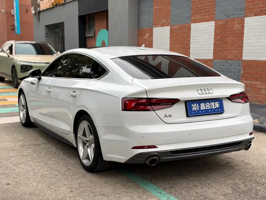 Audi A5 (Import) — фото 9