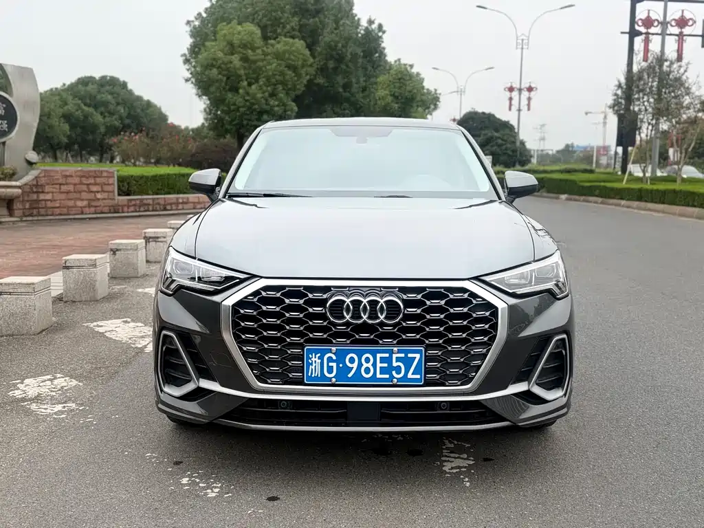 Audi Q3 Sportback — фото 2
