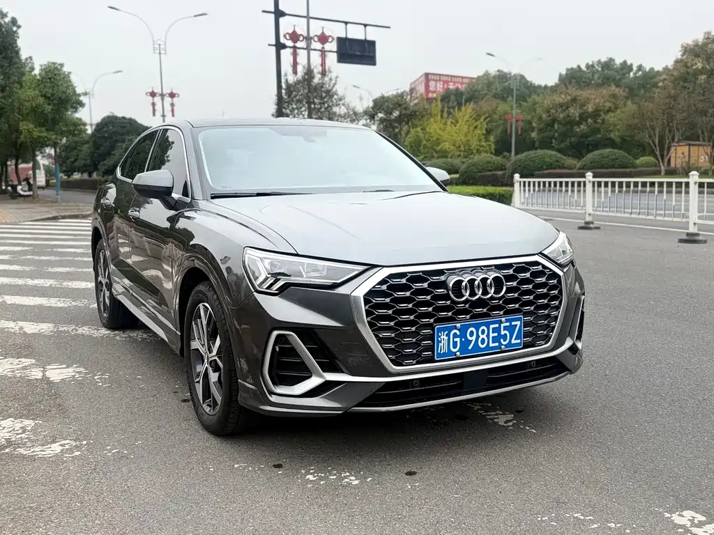 Audi Q3 Sportback — фото 3
