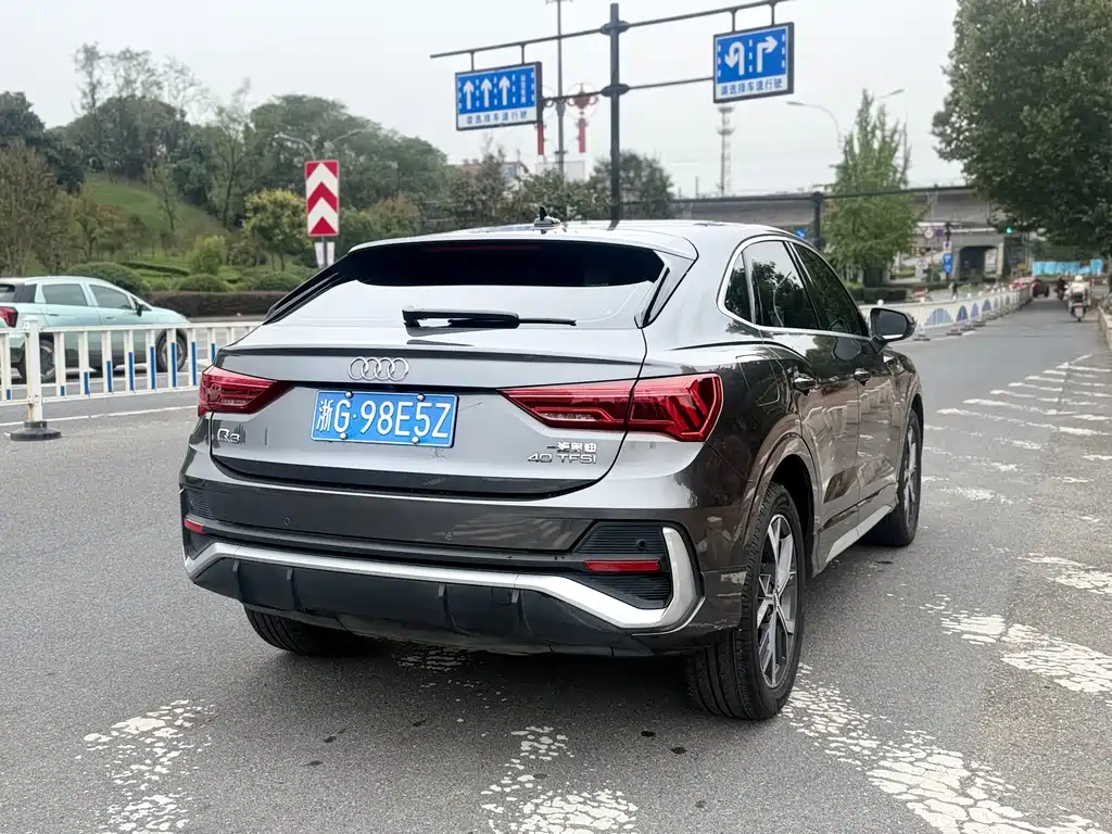Audi Q3 Sportback — фото 6