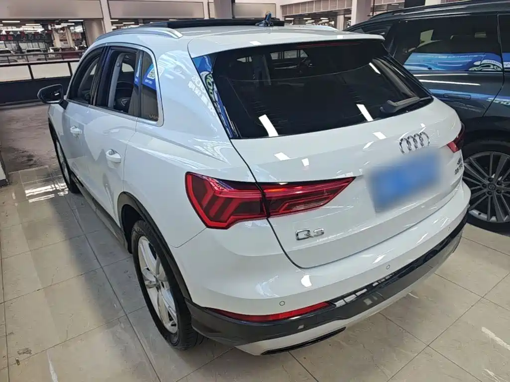 Audi Q3 — фото 4